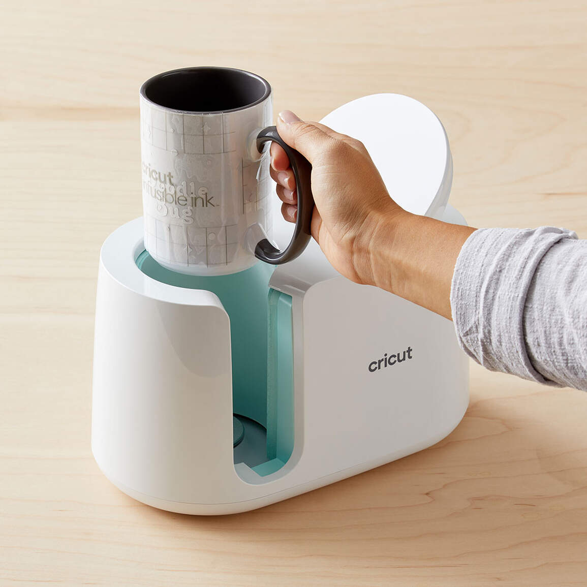 Abgeschrägter Keramiktassen-Rohling – Meerblau, 425 ml